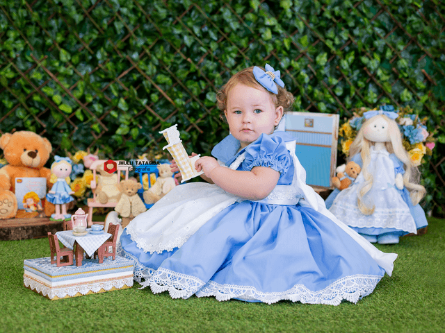 Outros Ensaios  de Clara Doche