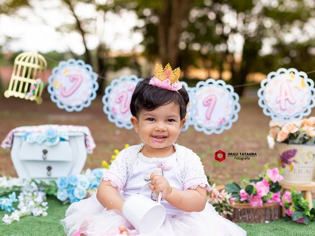 Smash the Cake de Júlia