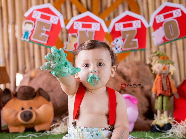 Smash the Cake de Enzo