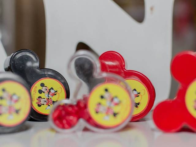 Festas de Lara, Arthur, Victor e Daniel