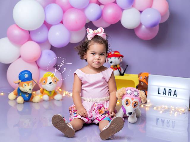 Smash the Cake de Lara -  2 anos