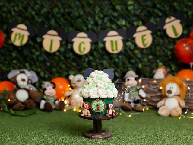 Smash the Cake de Miguel