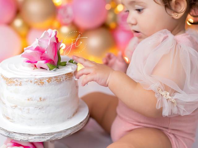 Smash the Cake de Maria Cecília