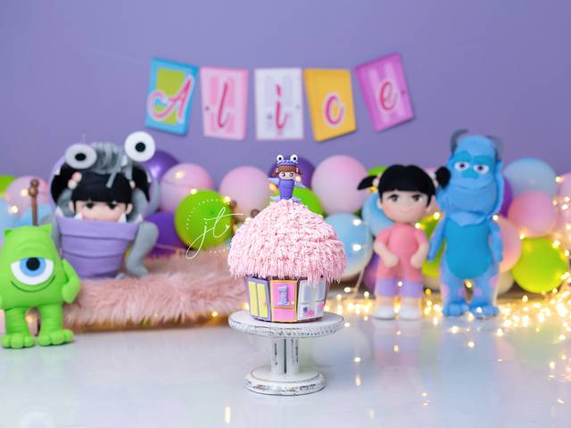 Smash the Cake de Alice