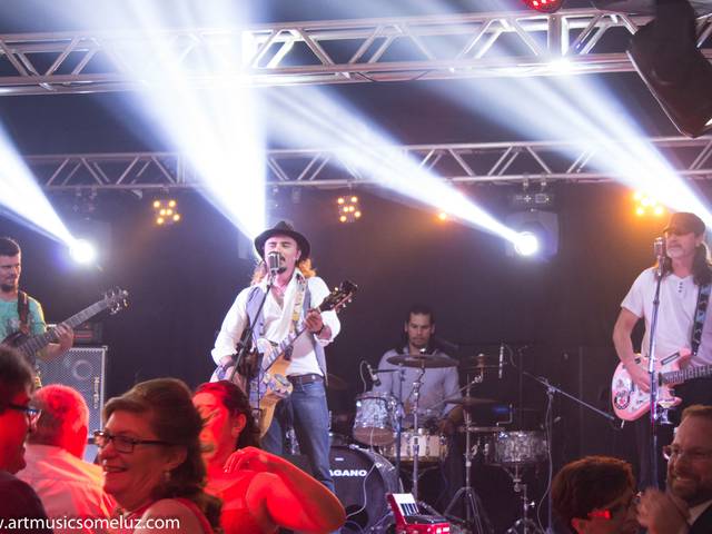 Fotos de Show Som palco e luz