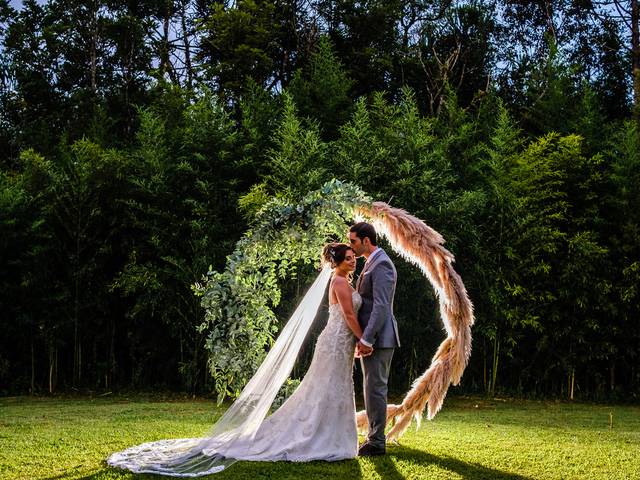 CASAMENTOS de Casamento na Chácara Mata Nativa | Priscila + Guilherme