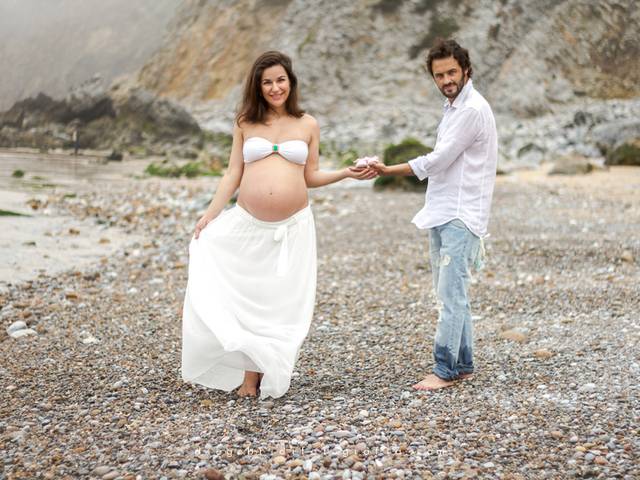 Gestante  de Ensaio fotográfico gestante - Praia Adraga - Sintra 