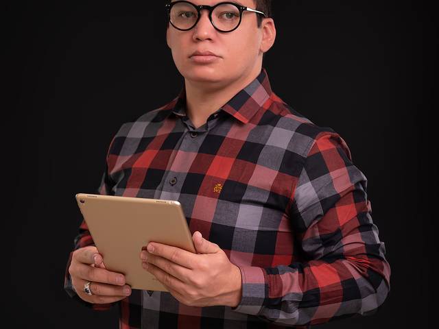 Retratos Profissionais de Daniel Mendonça - Cerimonialista