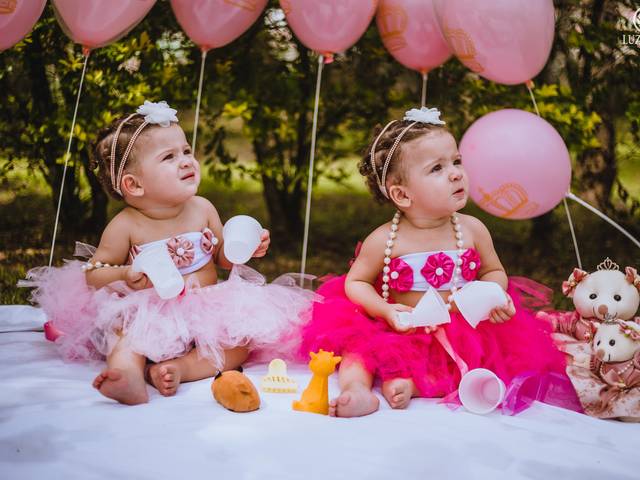 Filme - Smash The Cake e Fruit de Rafaella e Valentina