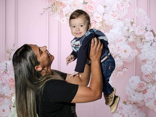 Ensaio Temático de Nicolas e Mamãe