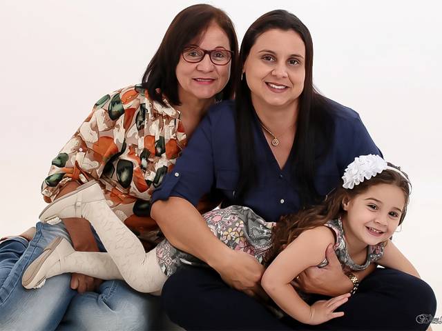 Acompanhamento de Micaela, Mamãe e Vovó