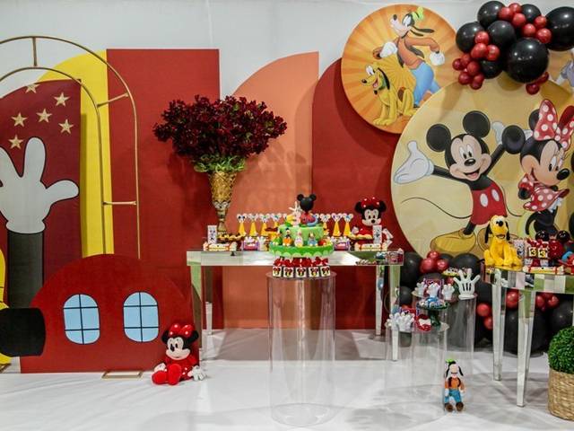 Festas Medieval de Turma do Mickey - Elisa 3 anos