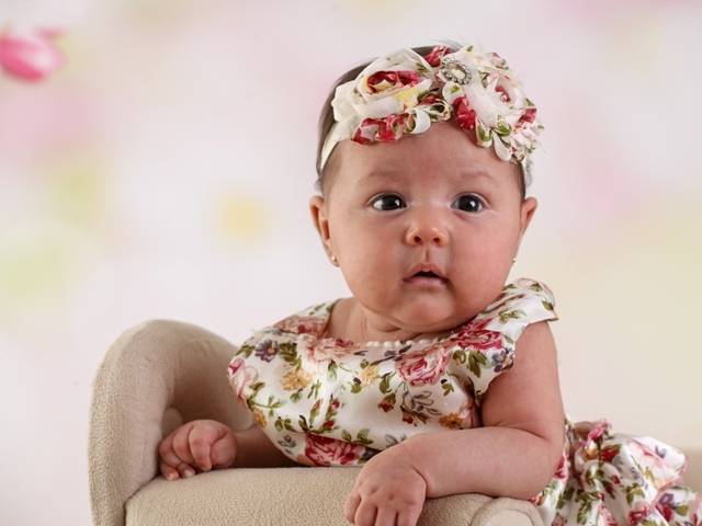 Acompanhamento de Helena 1 mês