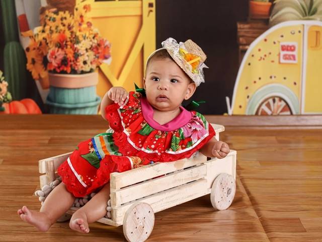 Ensaio Temático de Flor 7 meses