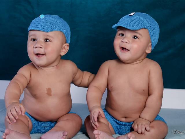 Acompanhamento de Anthony e Miguel 6 meses