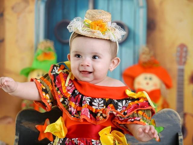 Ensaio Temático de Alice 6 meses