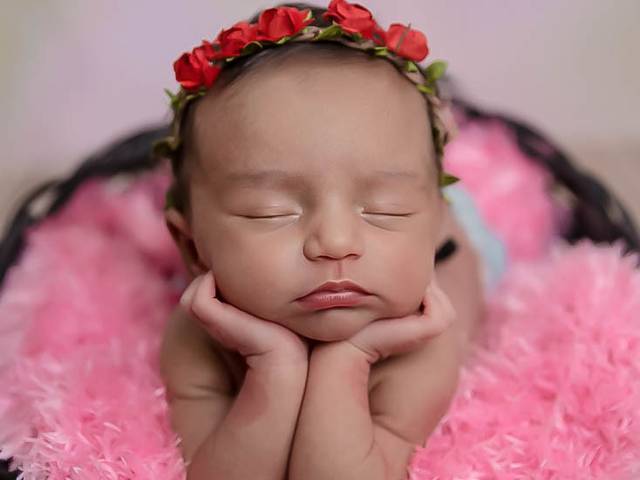 Newborn de Maria Vitória 8 dias