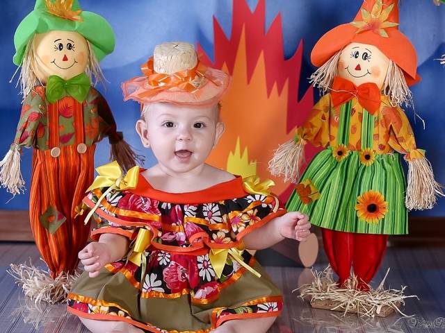 Ensaio Temático de Heloise 8 meses