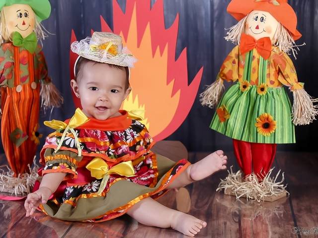 Ensaio Temático de Valentina 8 meses