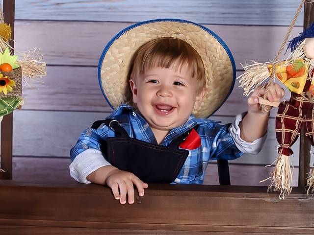 Ensaio Temático de Bernardo 8 meses