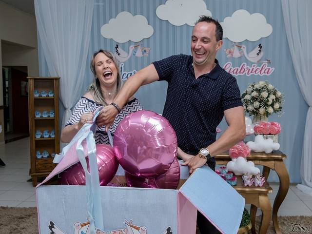 Gestante de Chá revelação Gabriela