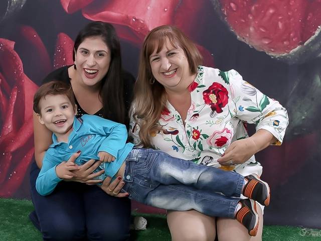 Ensaio Temático de Vovó, Mamãe e Miguel