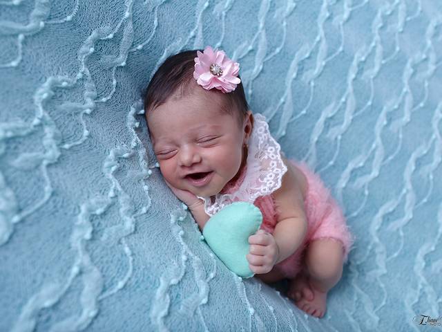 Newborn de Mariáh 8 dias