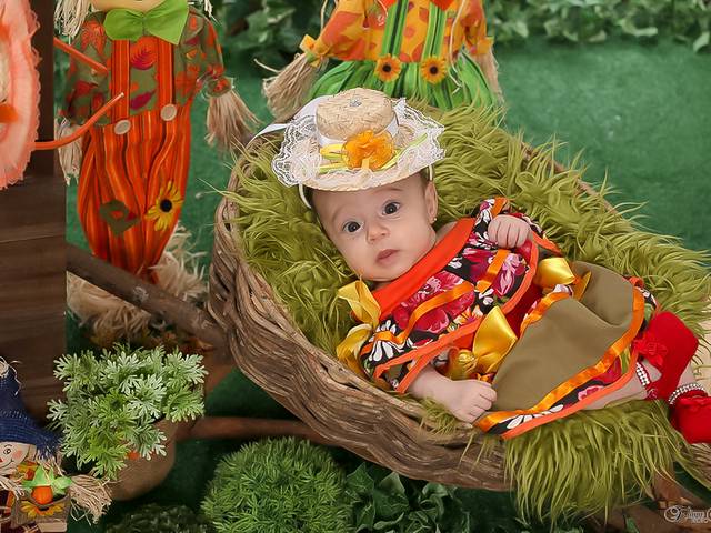 Ensaio Temático de Mariáh 2 meses