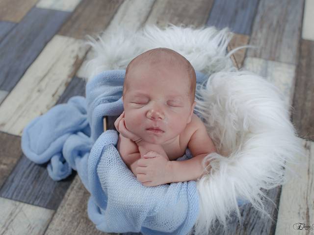 Newborn de Benjamim 9 dias