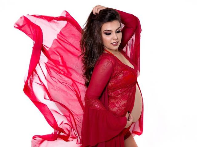 Gestante de Carol à espera de Stella