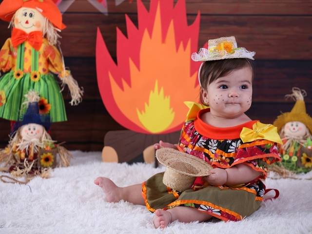 Ensaio Temático de Stella 8 meses