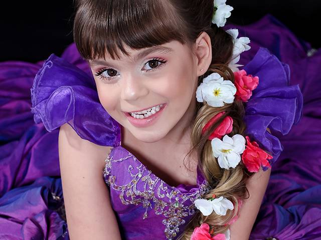 Ensaio Temático de Kamilly - Ensaio Temático - Rapunzel