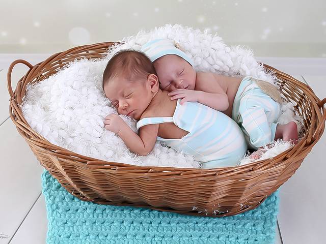 Acompanhamento de Vicente e Leonardo 1 Mês