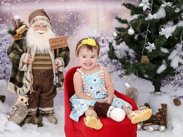 Ensaio Temático de Luara - 12 Meses