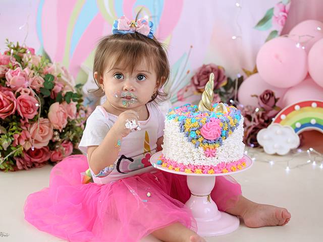 Smash the cake de Hellena - Unicórnio