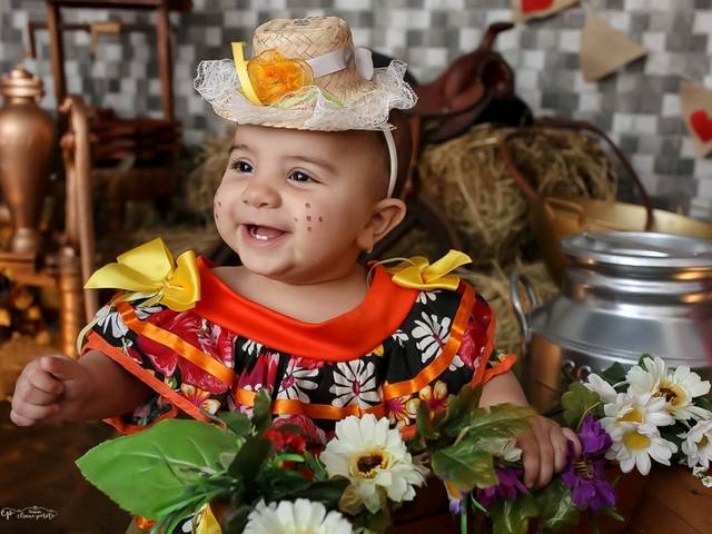 Ensaio Temático de Luisa 8 meses