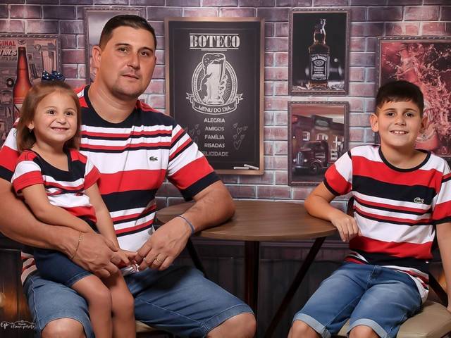 Ensaio Temático de Livia, Arthur e Papai