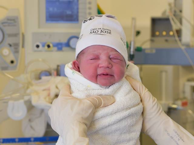 Nascimento de O emocionante nascimento da Larissa