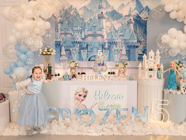 Aniversário de Festa de 5 Anos da Helena Frozen na Brinqmania | Fotografia Infantil em Lajeado