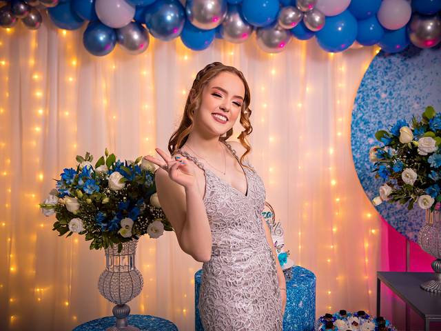 Book Feminino de 16 Anos Luiza