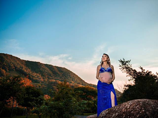 Gestante de Núria Della Pace