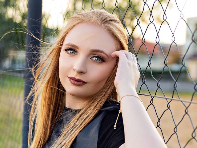 Book Feminino de 18 anos Renata