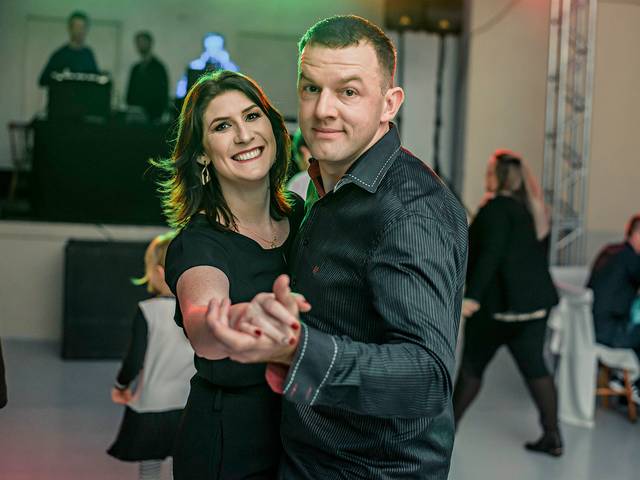 Aniversários de Aniversário de 34 Anos da Tuti