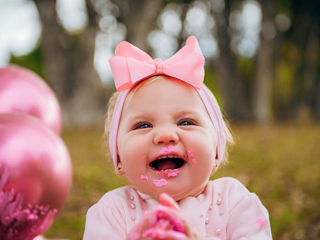 Crianças de Smash the Cake Sophia