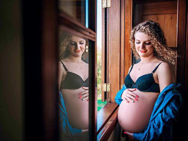 Gestante de Carine e Cristiano - Esperando Analu