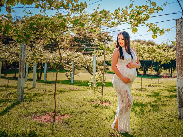 Gestante de Luciele e Guilherme