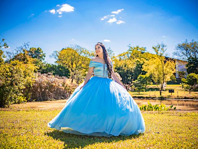 Book Feminino de 15 Anos Helena