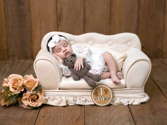 Acompanhamento Mensal Menina de Cecília - 1 mês