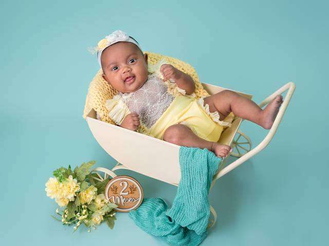 Acompanhamento Mensal Menina de Isabele - 2 meses