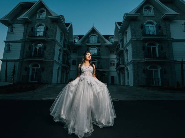 15 ANOS de Noha Samhan